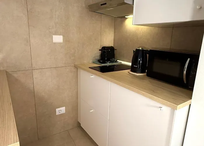 Apartmán Centro Storico - Palazzo Manara - West *